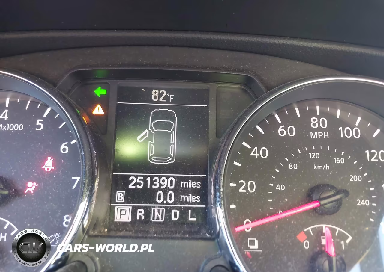 2011 Nissan Rogue Sv VIN:JN8AS5MV2BW689786 - 15