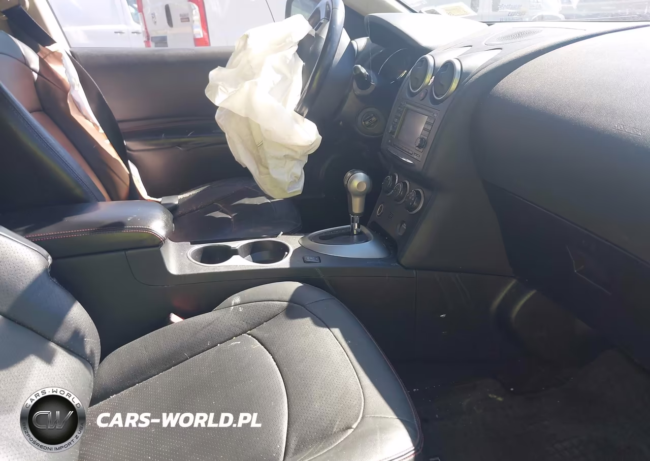2011 Nissan Rogue Sv VIN:JN8AS5MV2BW689786 - 5