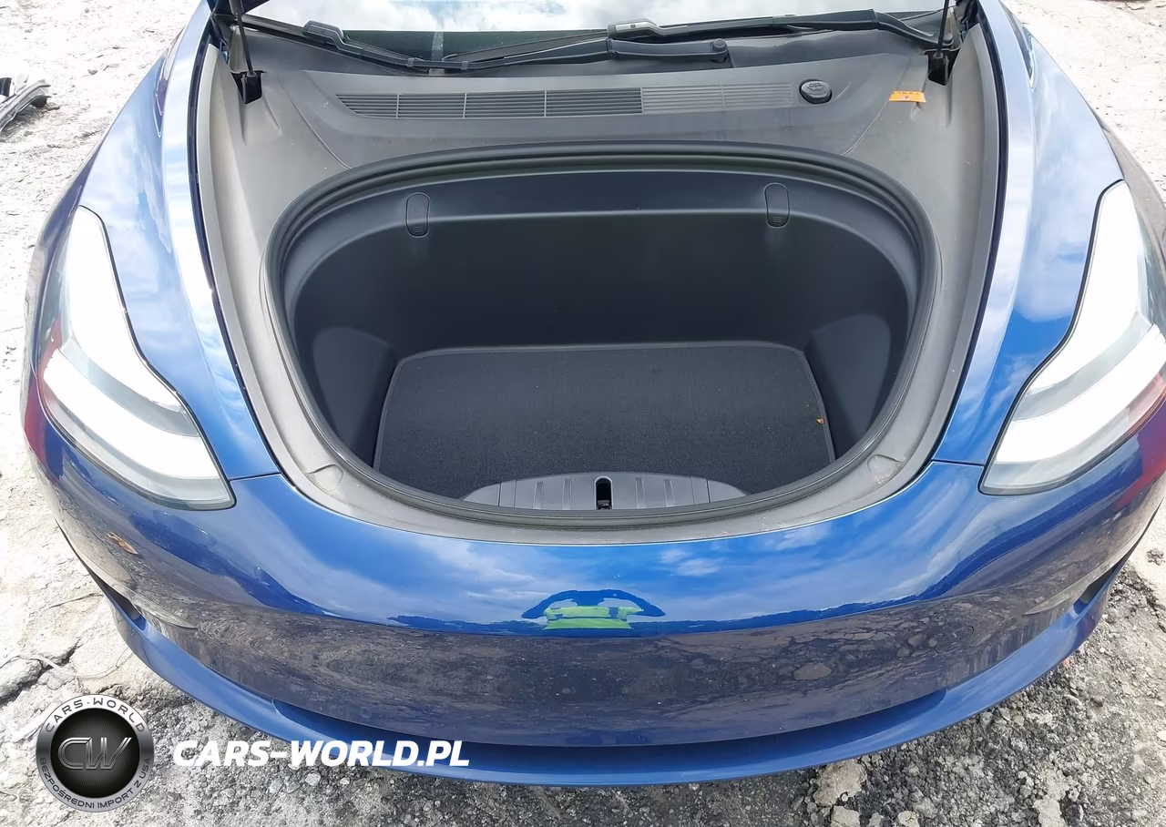 2018 Tesla Model 3 Long Range-Mid Range VIN:5YJ3E1EA5JF124810 - 10
