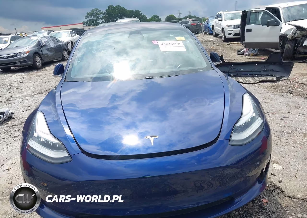 2018 Tesla Model 3 Long Range-Mid Range VIN:5YJ3E1EA5JF124810 - 13