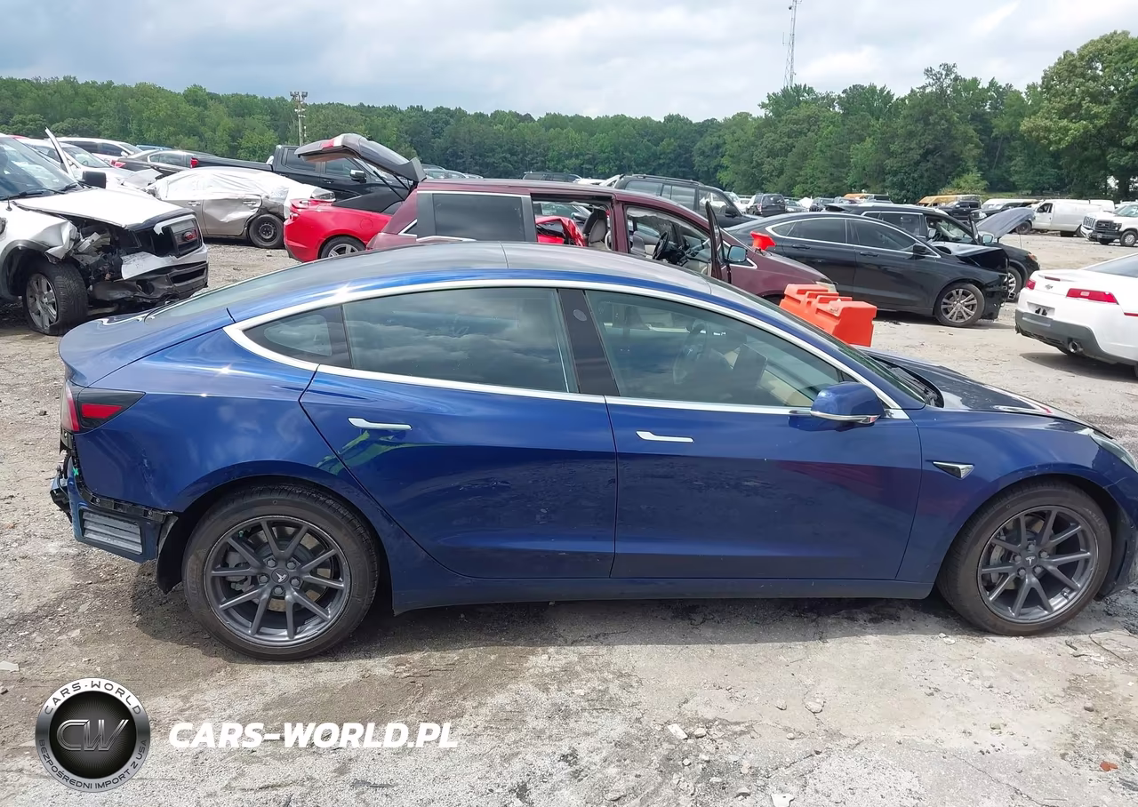 2018 Tesla Model 3 Long Range-Mid Range VIN:5YJ3E1EA5JF124810 - 14