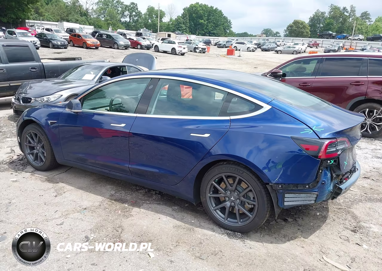 2018 Tesla Model 3 Long Range-Mid Range VIN:5YJ3E1EA5JF124810 - 3