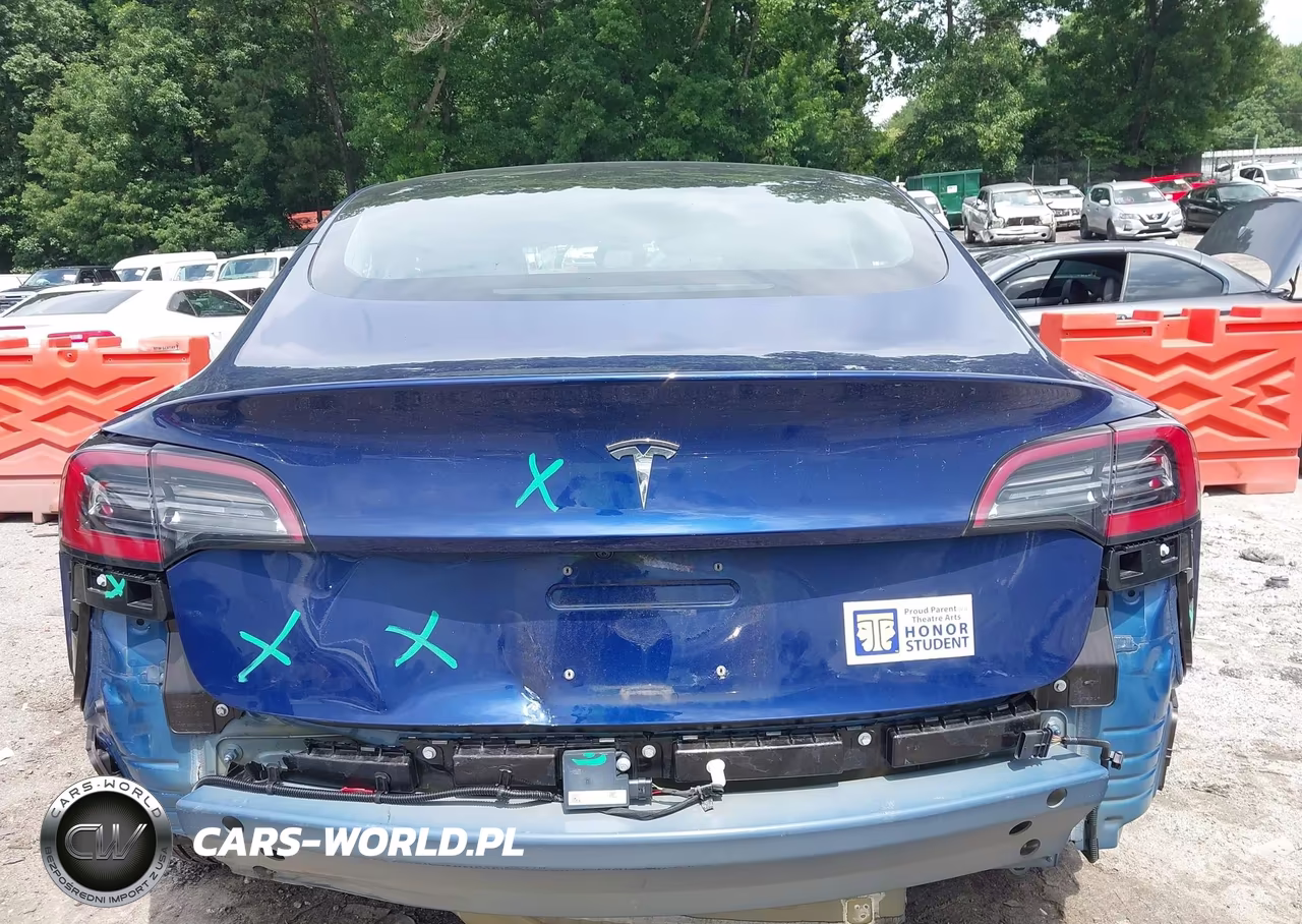 2018 Tesla Model 3 Long Range-Mid Range VIN:5YJ3E1EA5JF124810 - 6