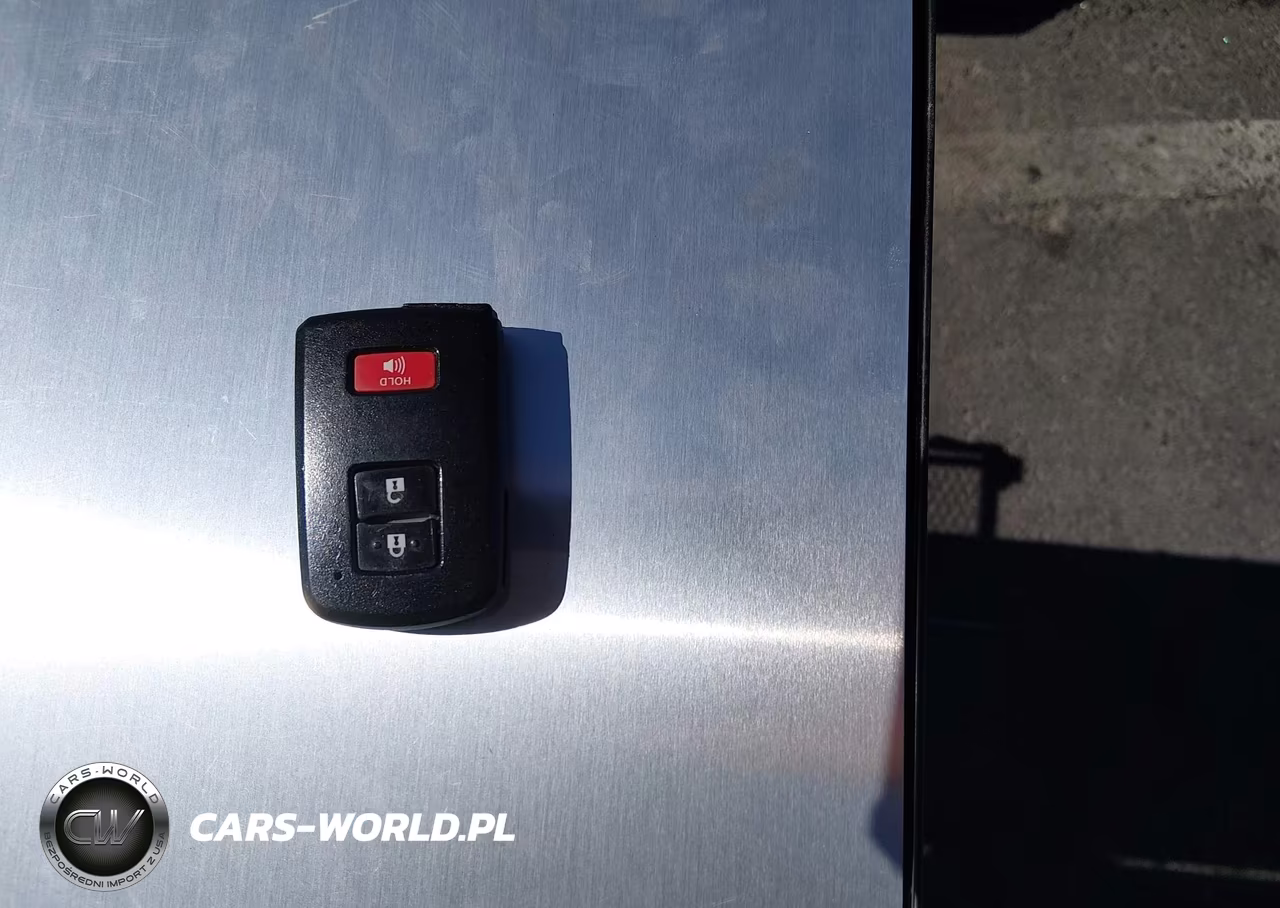 2018 Toyota Rav4 Xle VIN:2T3WFREV9JW458473 - 11