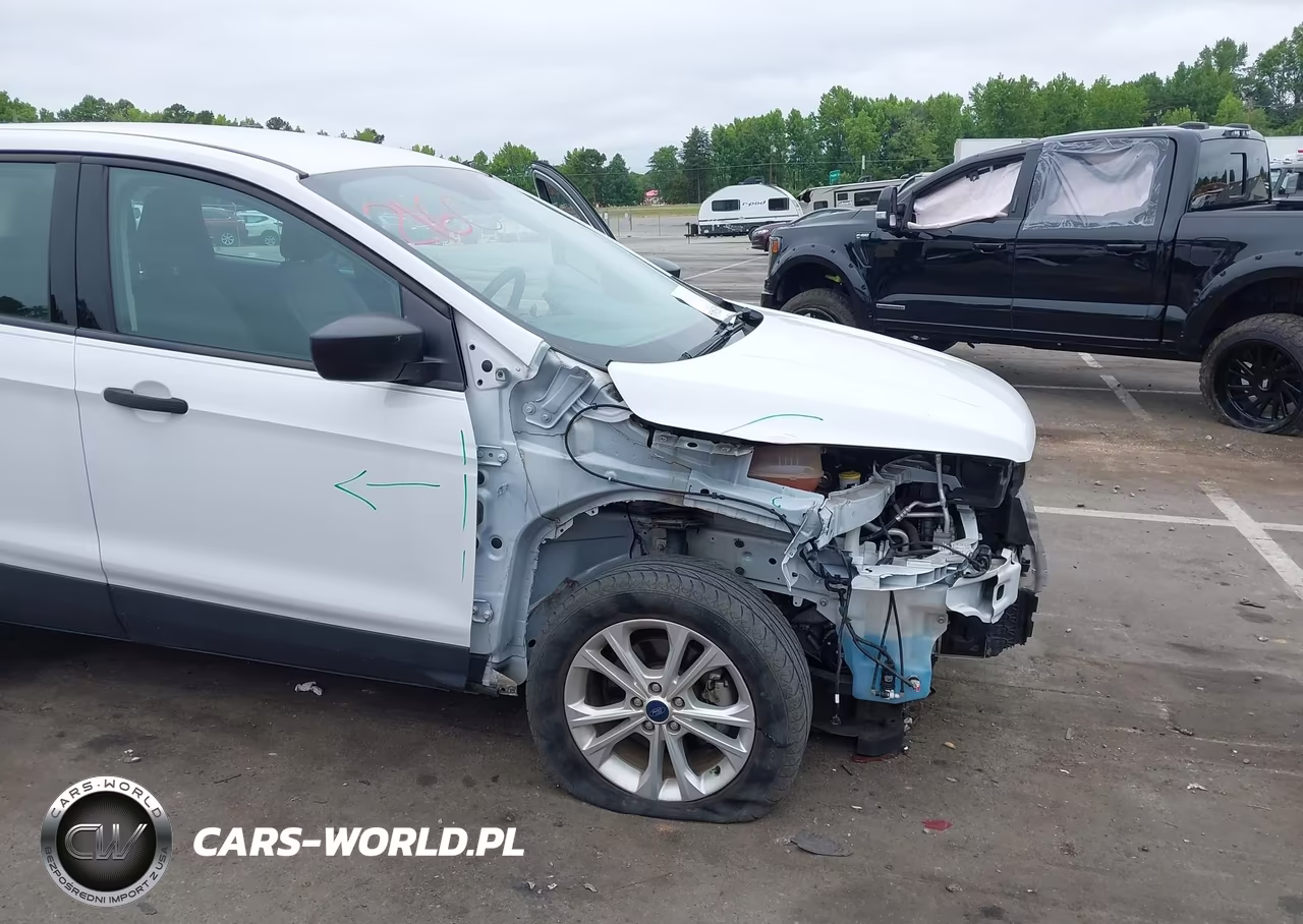 2018 Ford Escape S VIN:1FMCU0F74JUC99939 - 6
