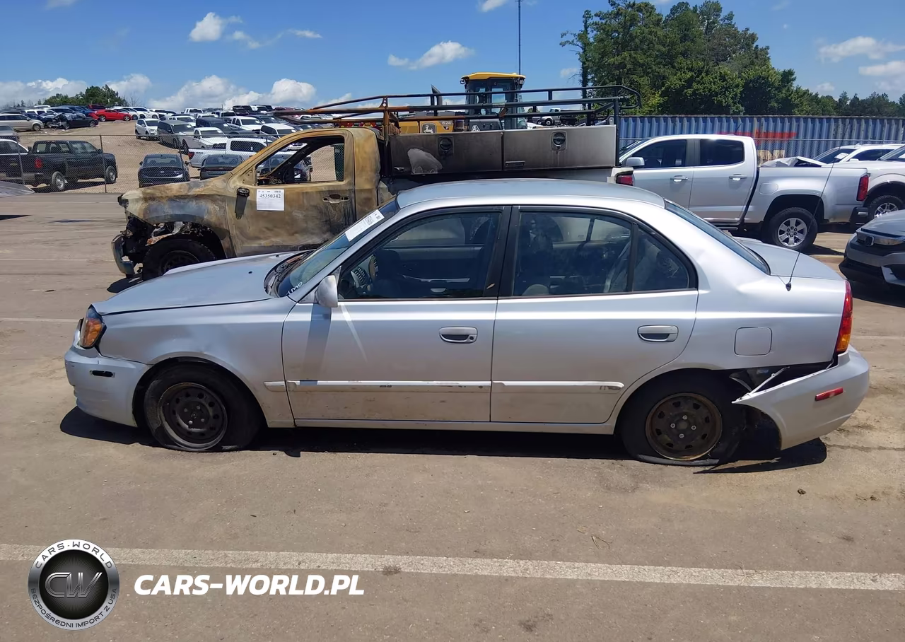 2003 Hyundai Accent Gl VIN:KMHCG45C73U459537 - 15