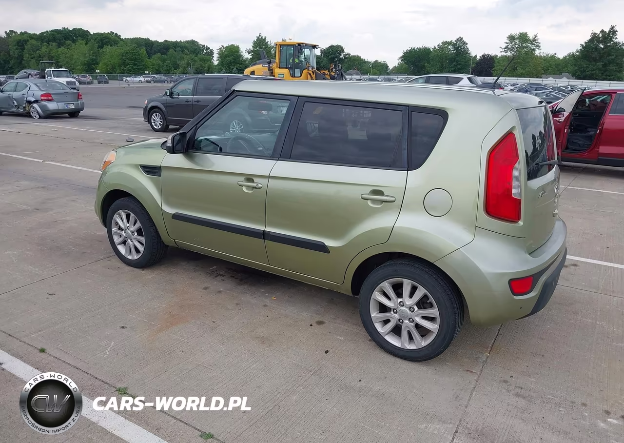 2012 Kia Soul + VIN:KNDJT2A69C7403691 - 3