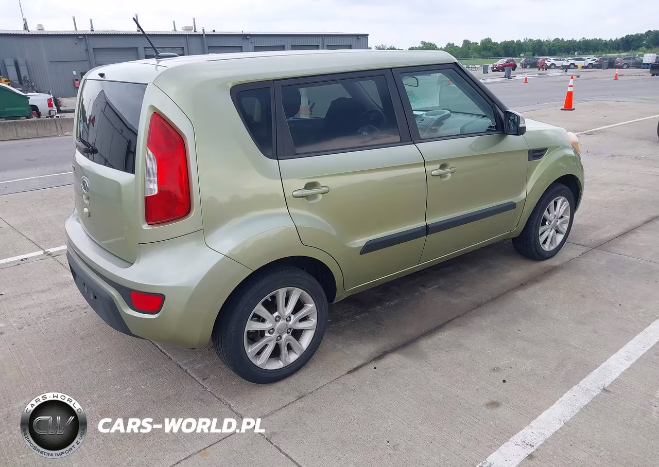2012 Kia Soul + VIN:KNDJT2A69C7403691 - 4