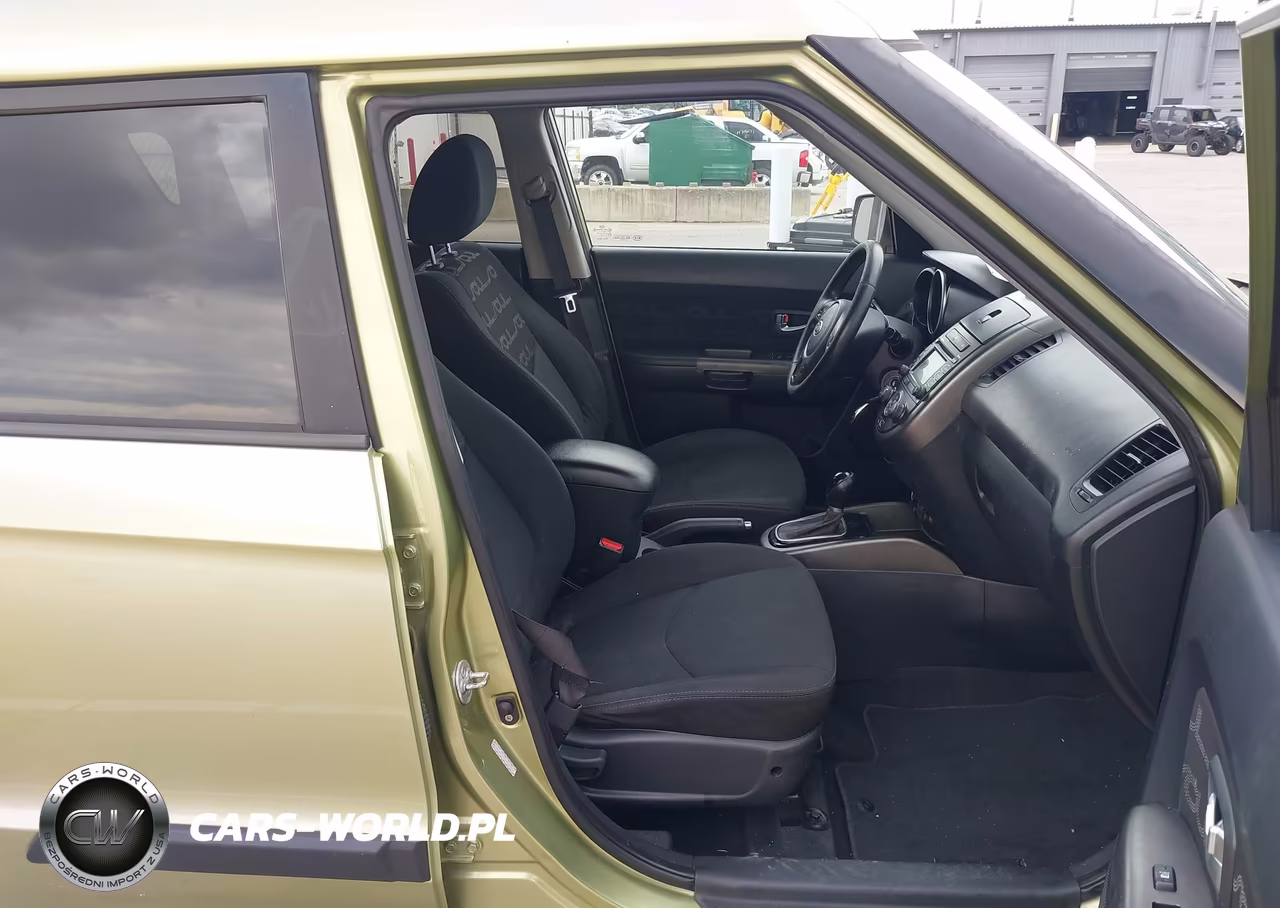 2012 Kia Soul + VIN:KNDJT2A69C7403691 - 5