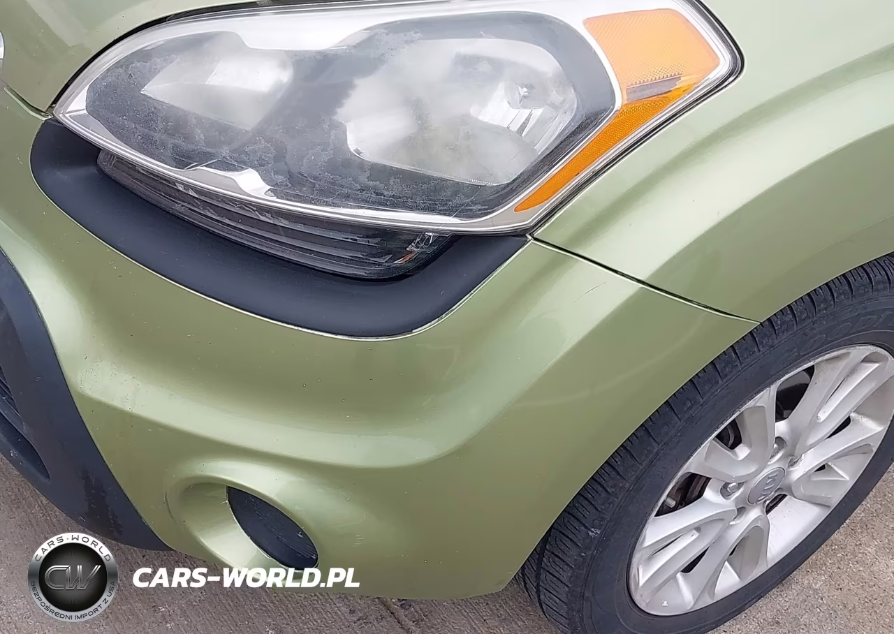 2012 Kia Soul + VIN:KNDJT2A69C7403691 - 6