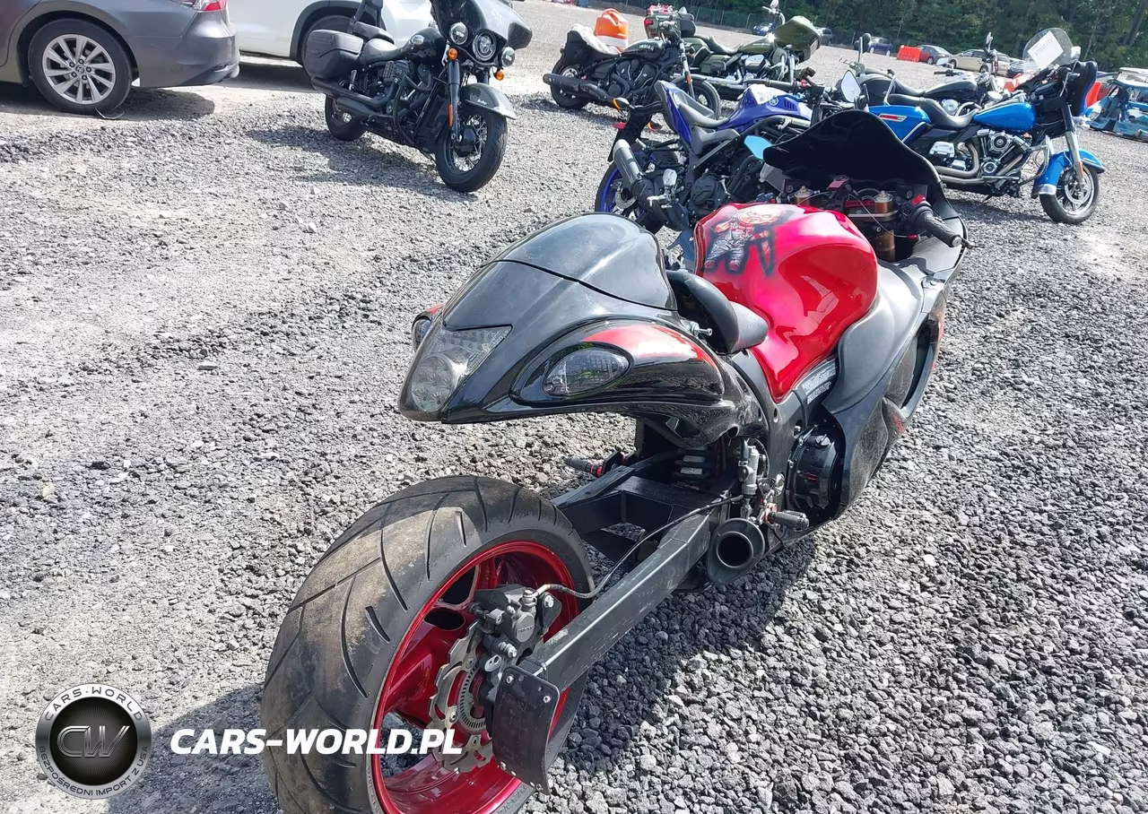 2013 Suzuki Gsx1300 Ra VIN:JS1GX72B5D2102030 - 4