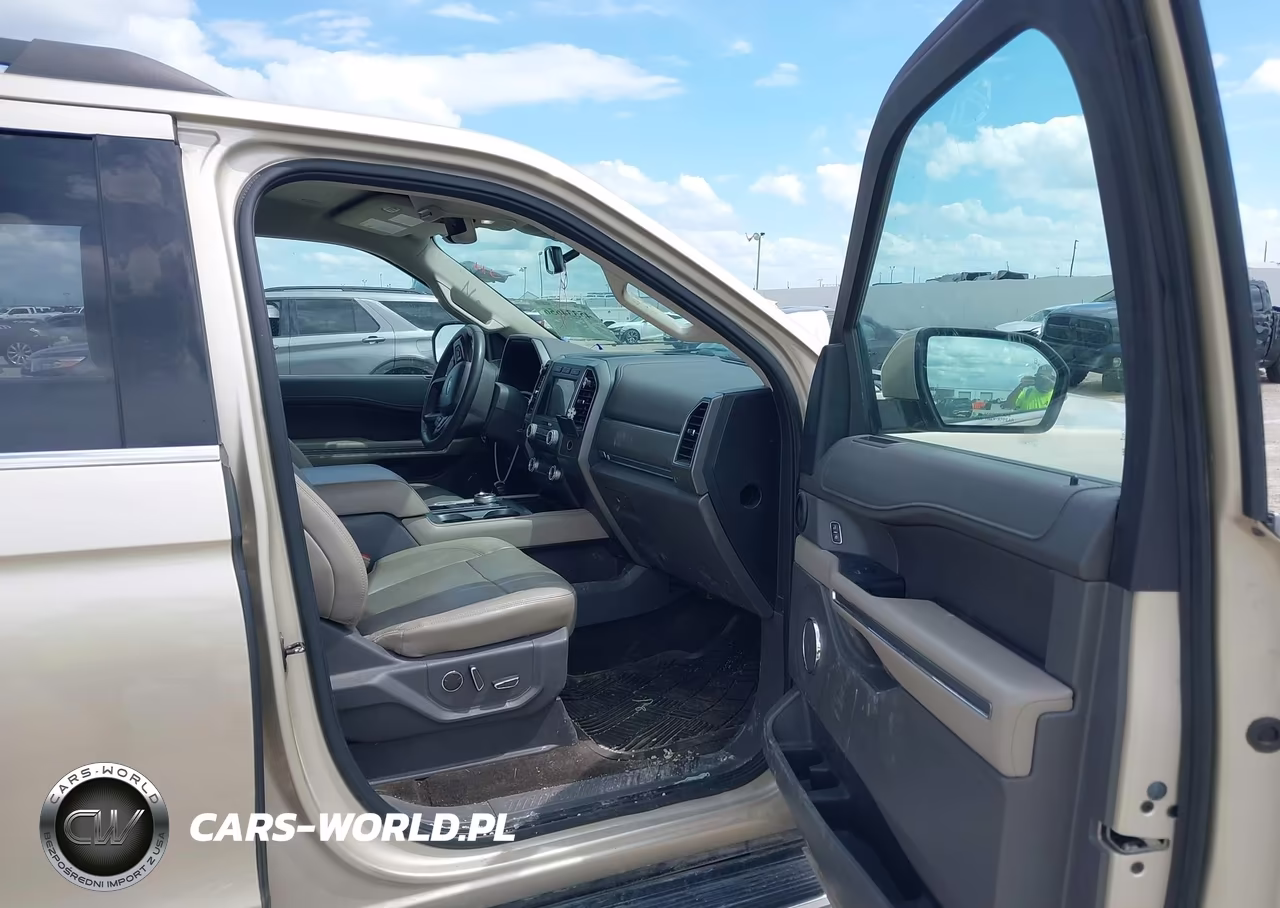 2018 Ford Expedition Xlt VIN:1FMJU1HT1JEA48541 - 5
