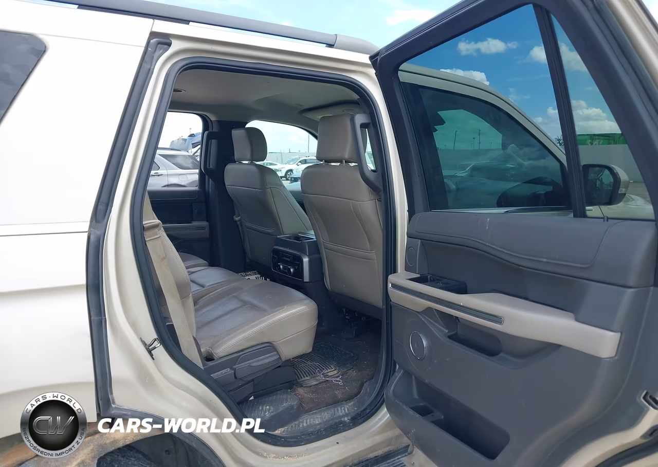 2018 Ford Expedition Xlt VIN:1FMJU1HT1JEA48541 - 8