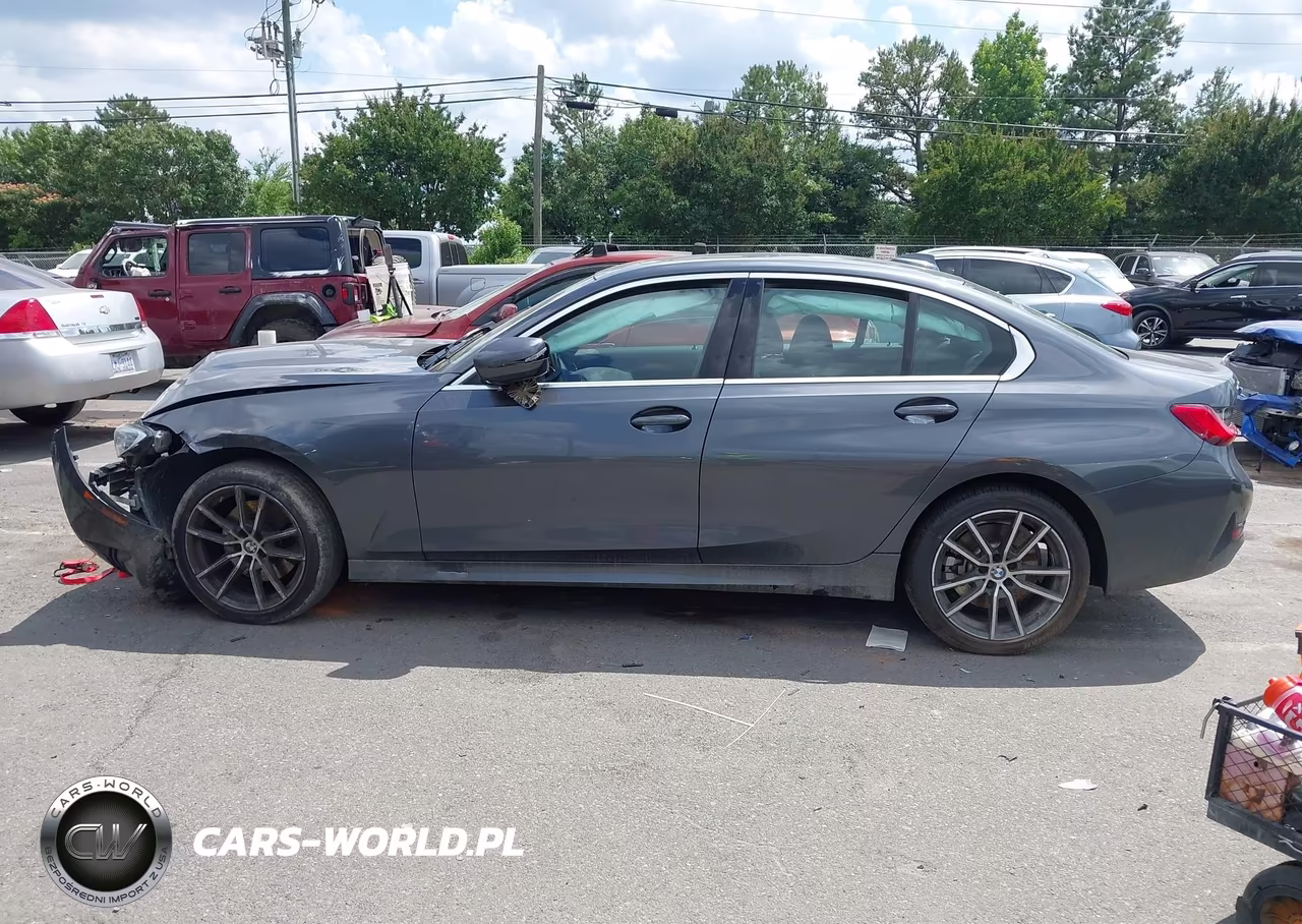 2020 BMW 330I xDrive VIN:3MW5R7J09L8B22303 - 13