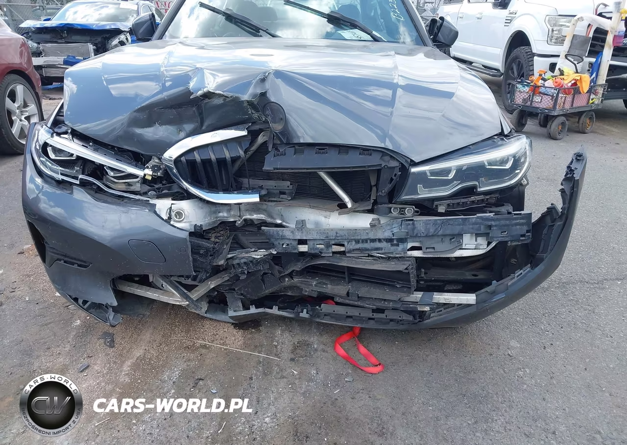 2020 BMW 330I xDrive VIN:3MW5R7J09L8B22303 - 6