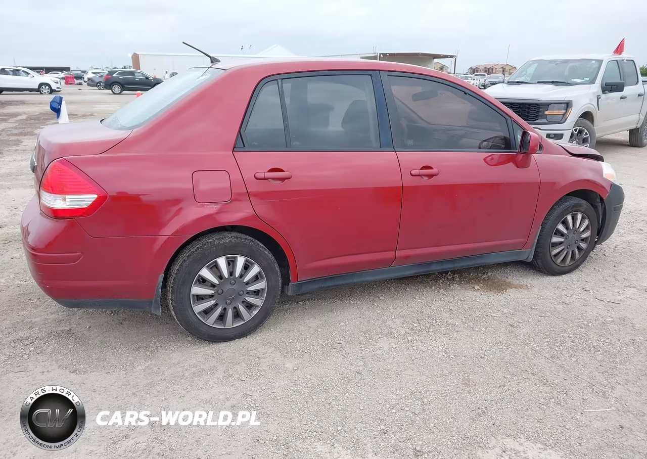2011 Nissan Versa 1.8S VIN:3N1BC1APXBL446246 - 4
