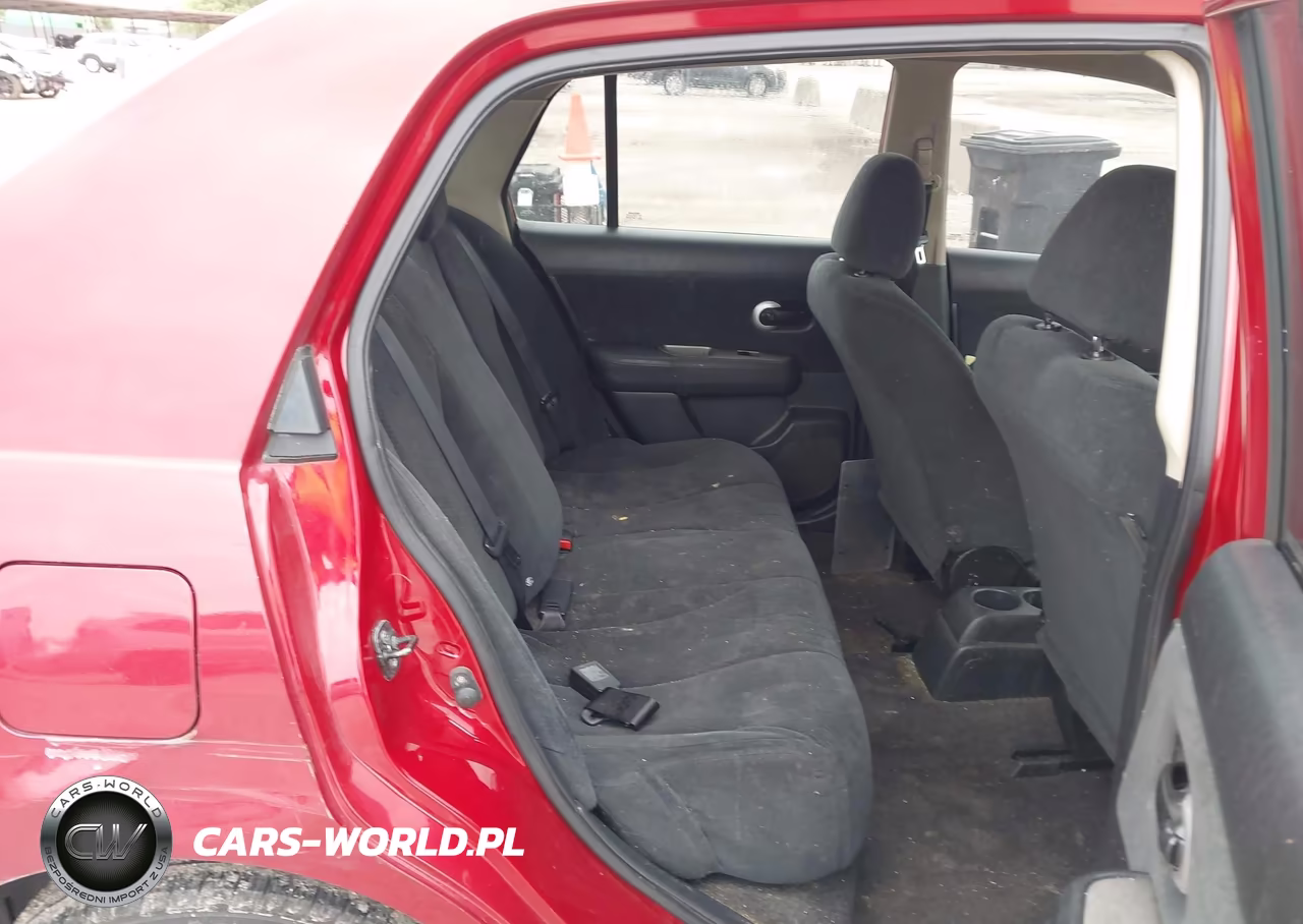 2011 Nissan Versa 1.8S VIN:3N1BC1APXBL446246 - 8
