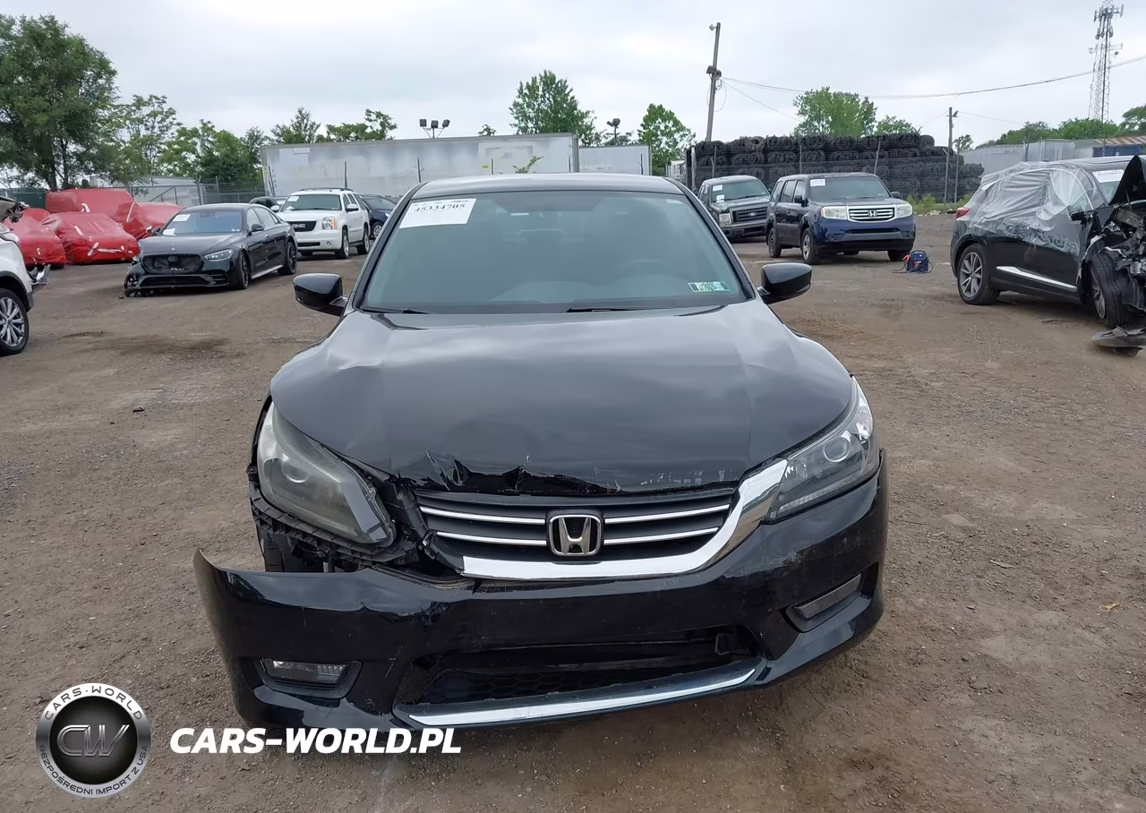 2014 Honda Accord Sport VIN:1HGCR2F57EA072558 - 12