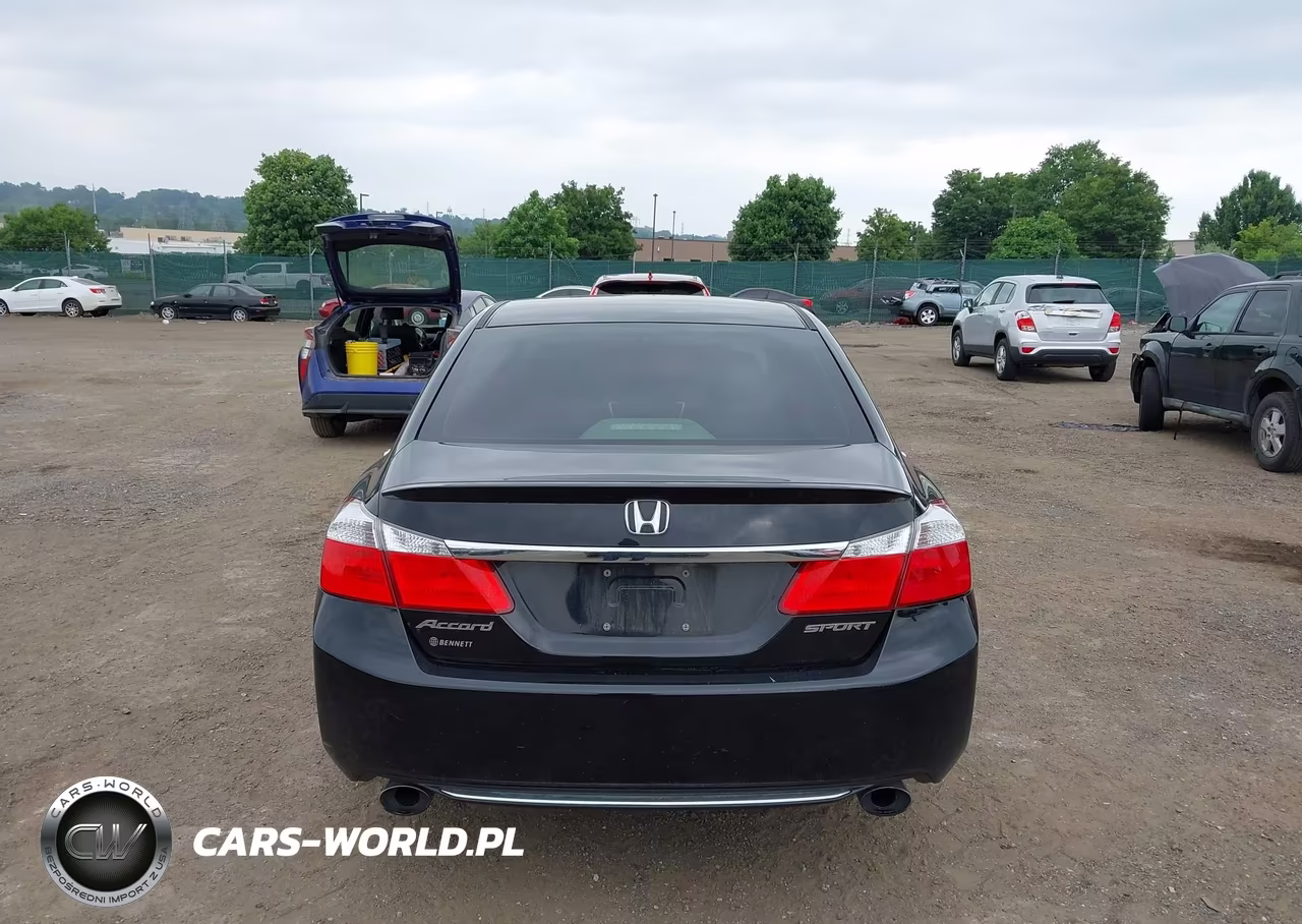 2014 Honda Accord Sport VIN:1HGCR2F57EA072558 - 16