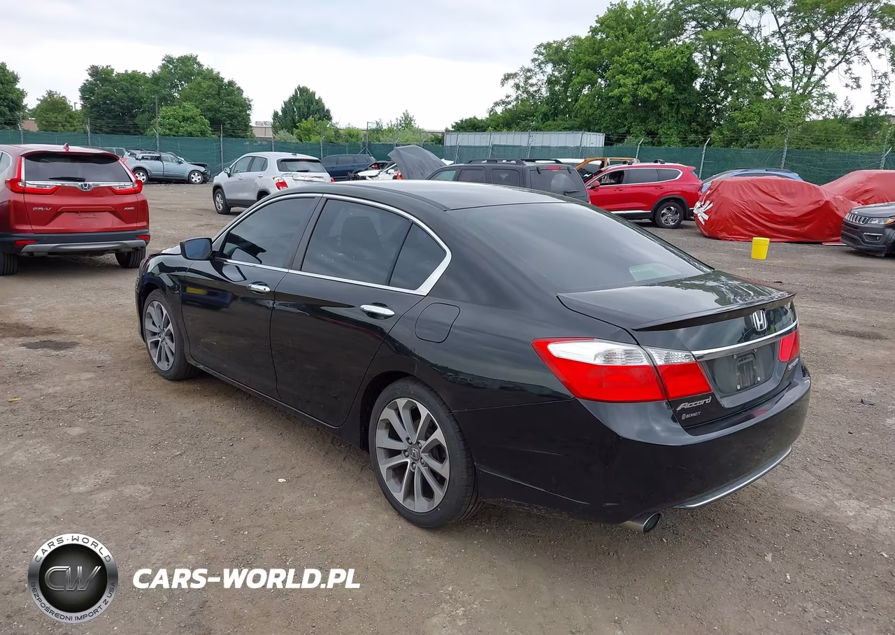 2014 Honda Accord Sport VIN:1HGCR2F57EA072558 - 3