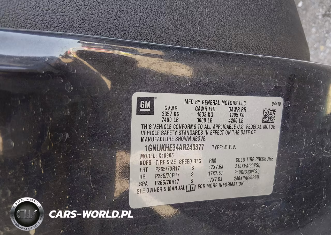 2010 Chevrolet Suburban 1500 Ls VIN:1GNUKHE34AR240377 - 9