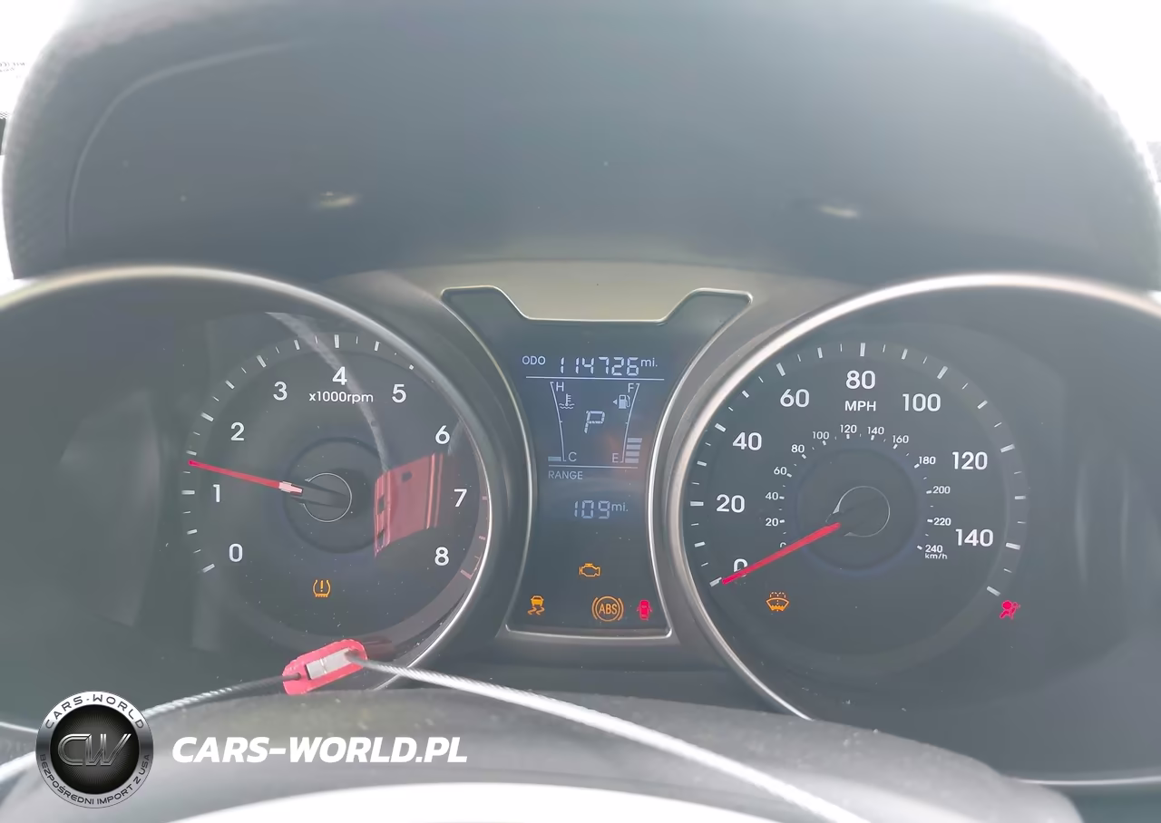 2016 Hyundai Veloster VIN:KMHTC6AD6GU297816 - 7