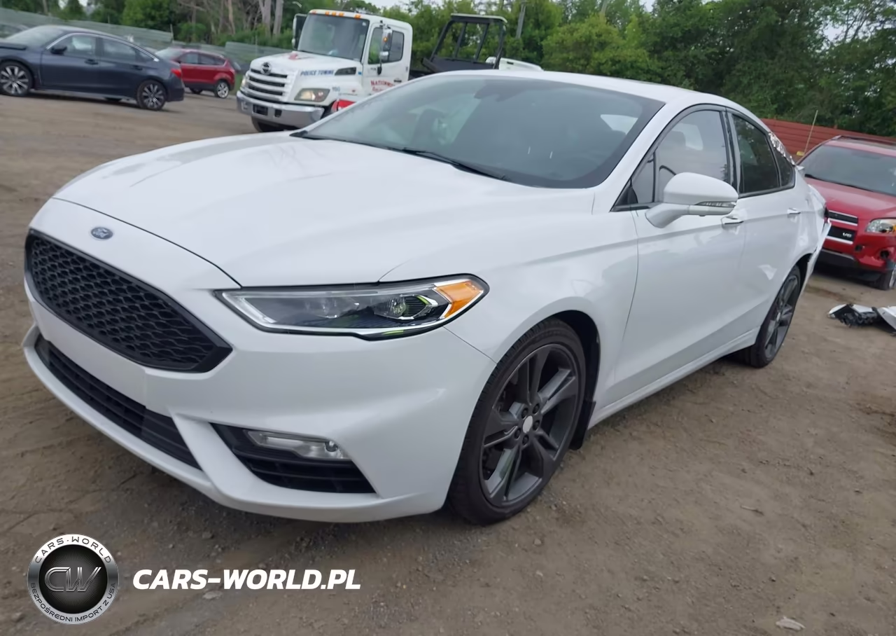 2017 Ford Fusion Sport VIN:3FA6P0VP2HR351795 - 2