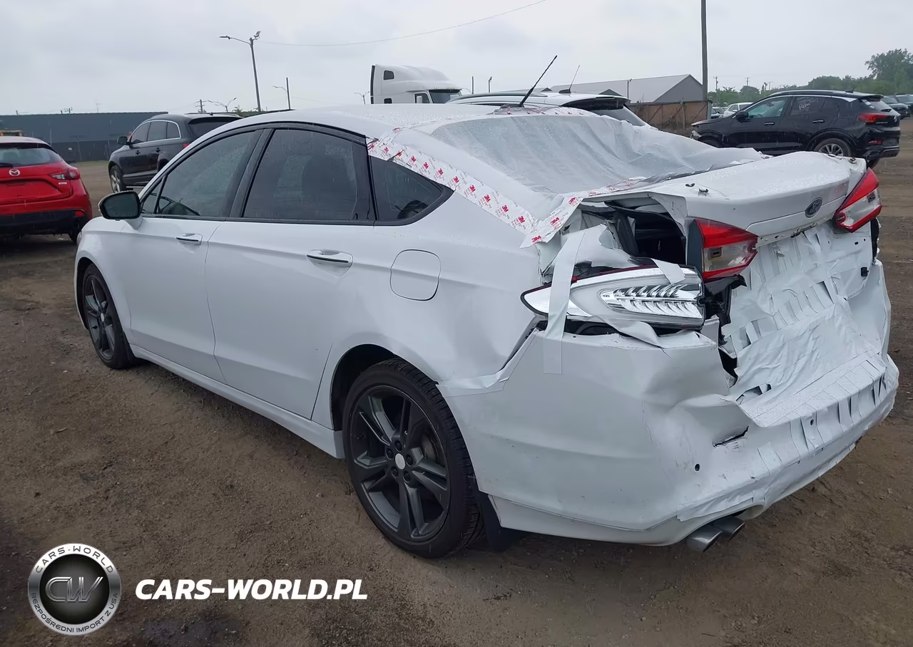2017 Ford Fusion Sport VIN:3FA6P0VP2HR351795 - 3