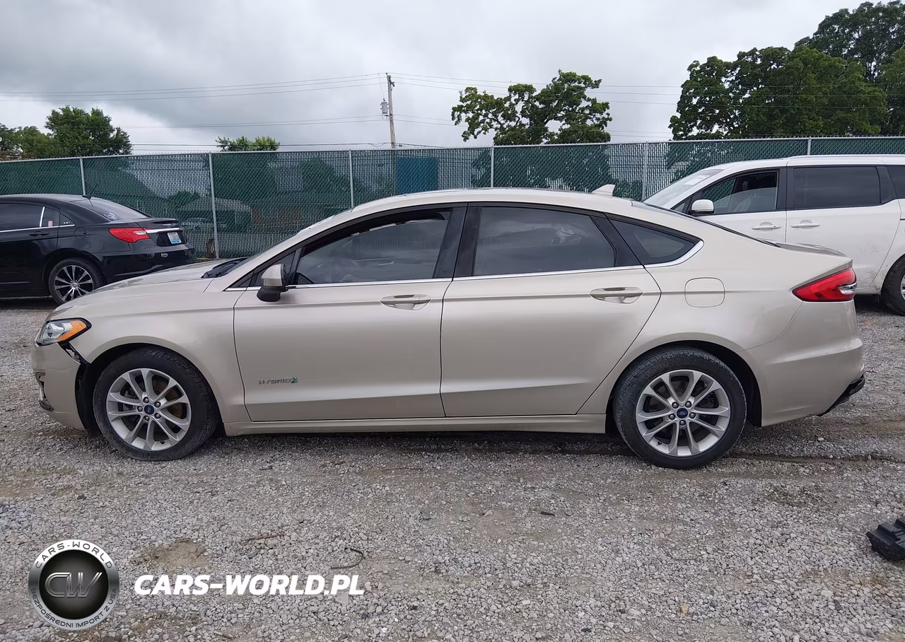 2019 Ford Fusion Hybrid Se VIN:3FA6P0LU7KR119953 - 15