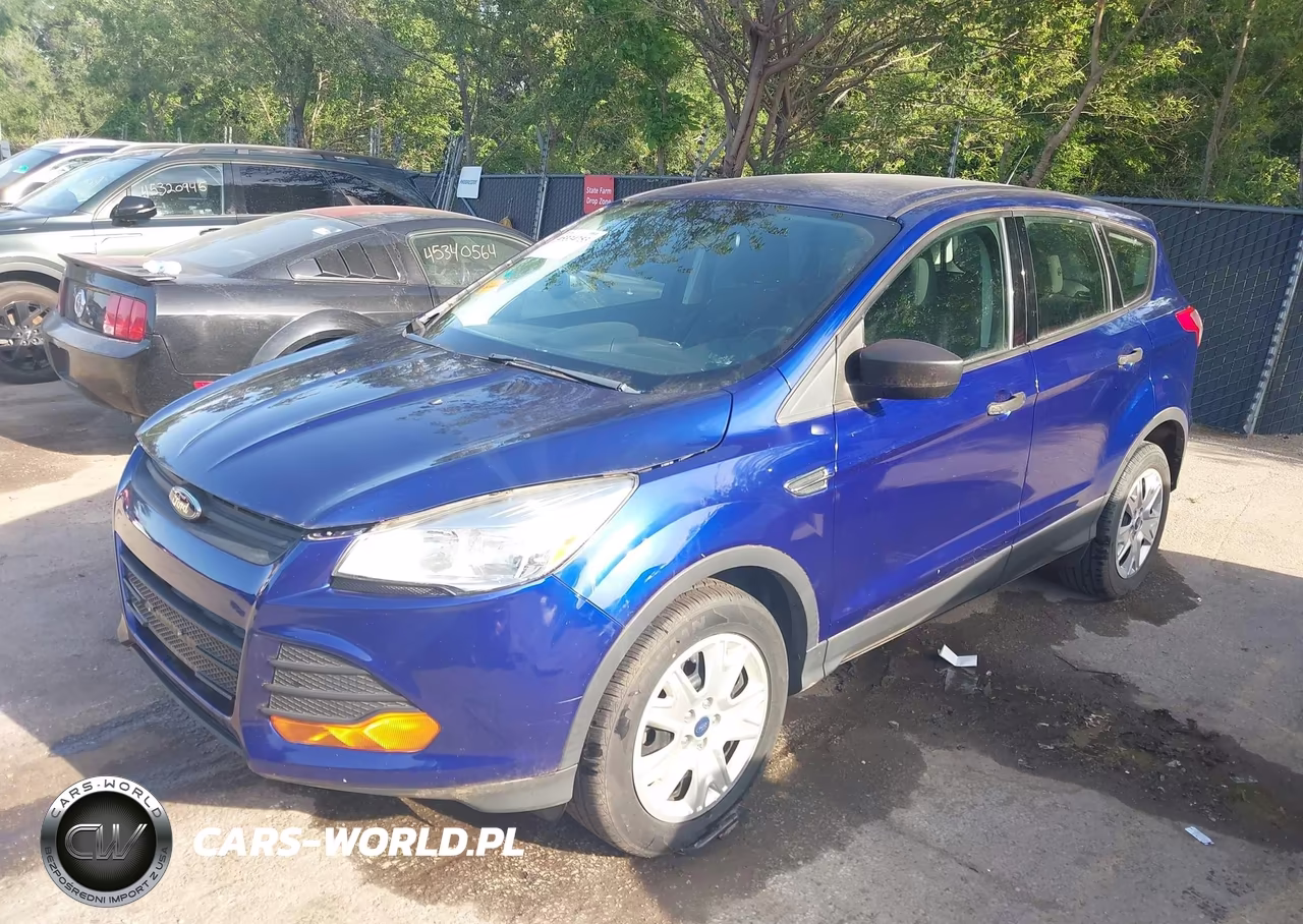 2013 Ford Escape S VIN:1FMCU0F76DUD38261 - 2