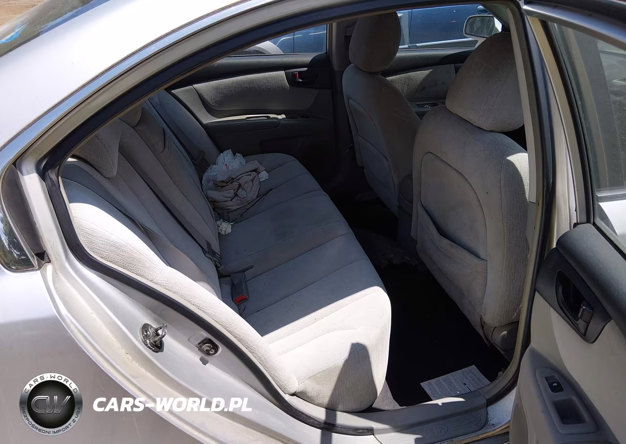 2007 Kia Optima Lx VIN:KNAGE123675122496 - 8