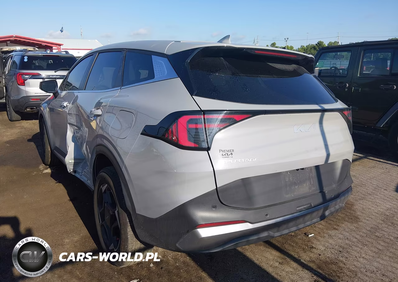 2026 Kia Sportage Ex VIN:5XYK33DF5TG348472 - 3