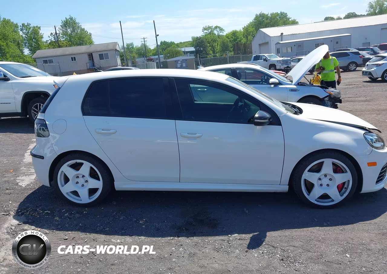 2012 Volkswagen Golf R 4-Door VIN:WVWPF7AJXCW218929 - 13