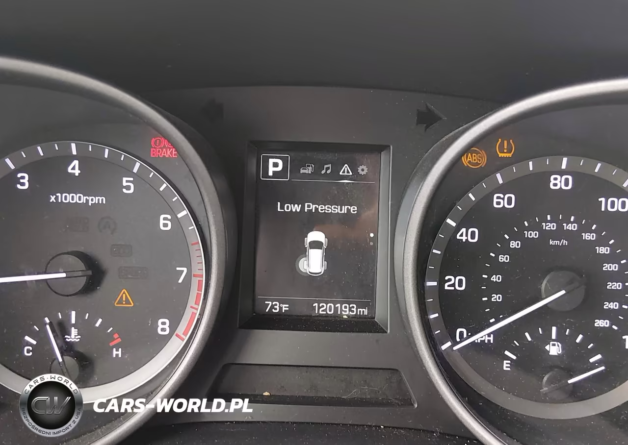2017 Hyundai Santa Fe Sport 2.4L VIN:5NMZT3LB0HH010875 - 7