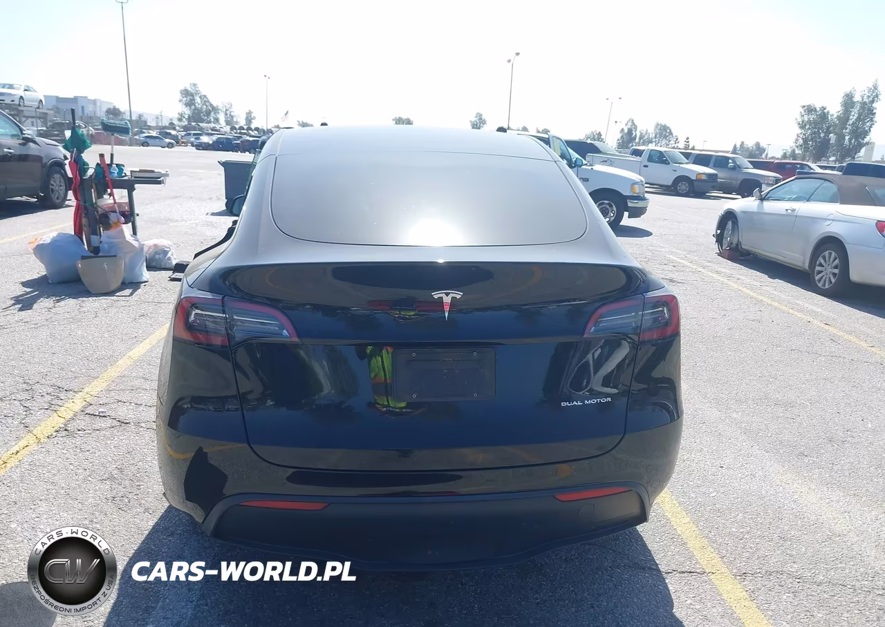 2023 Tesla Model Y Awd-Long Range Dual Motor All-Wheel Drive VIN:7SAYGDEE1PF623734 - 16