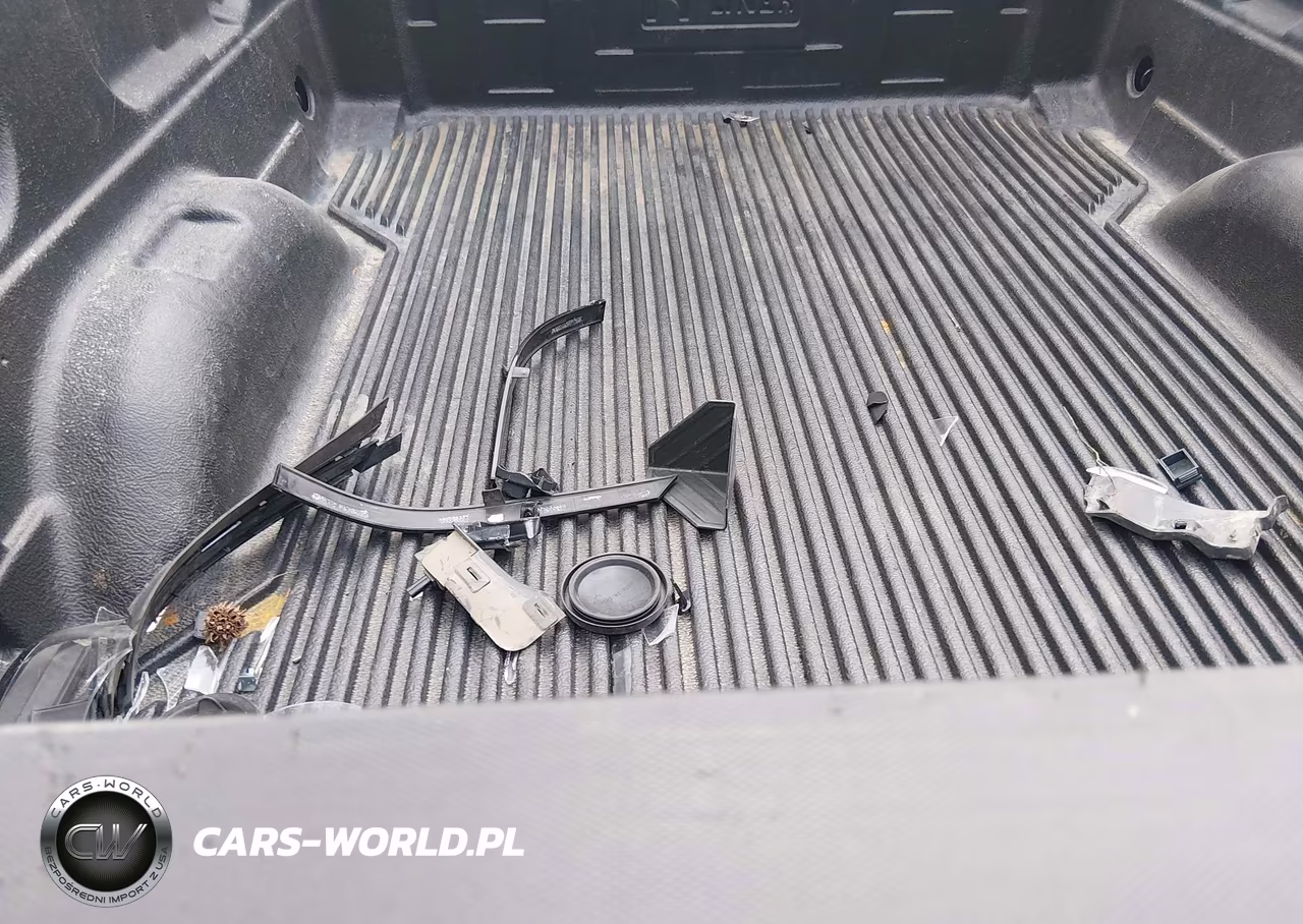 2018 Chevrolet Silverado 1500 Lt VIN:1GCVKREC5JZ360398 - 12