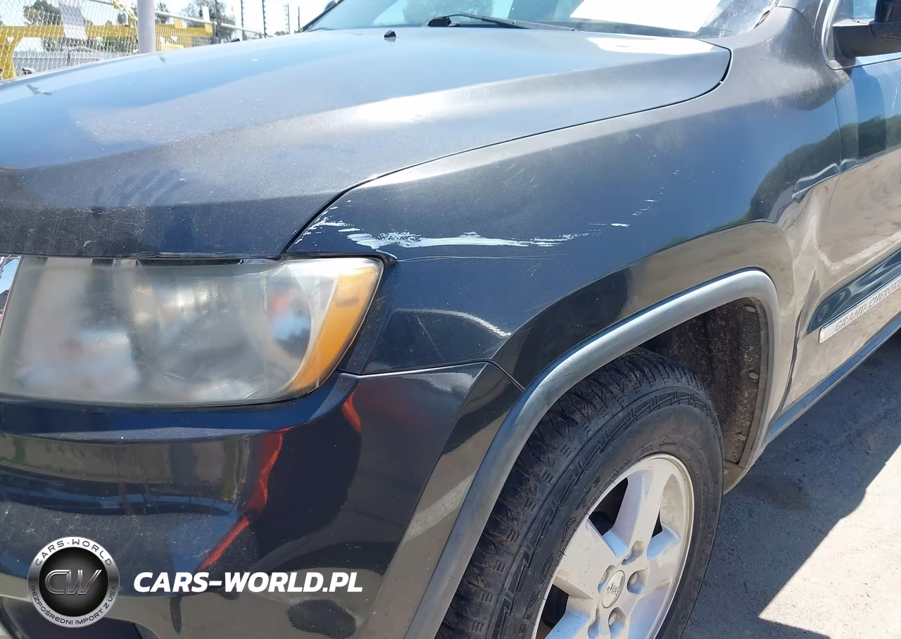 2011 Jeep Grand Cherokee Laredo VIN:1J4RR4GG4BC654650 - 6