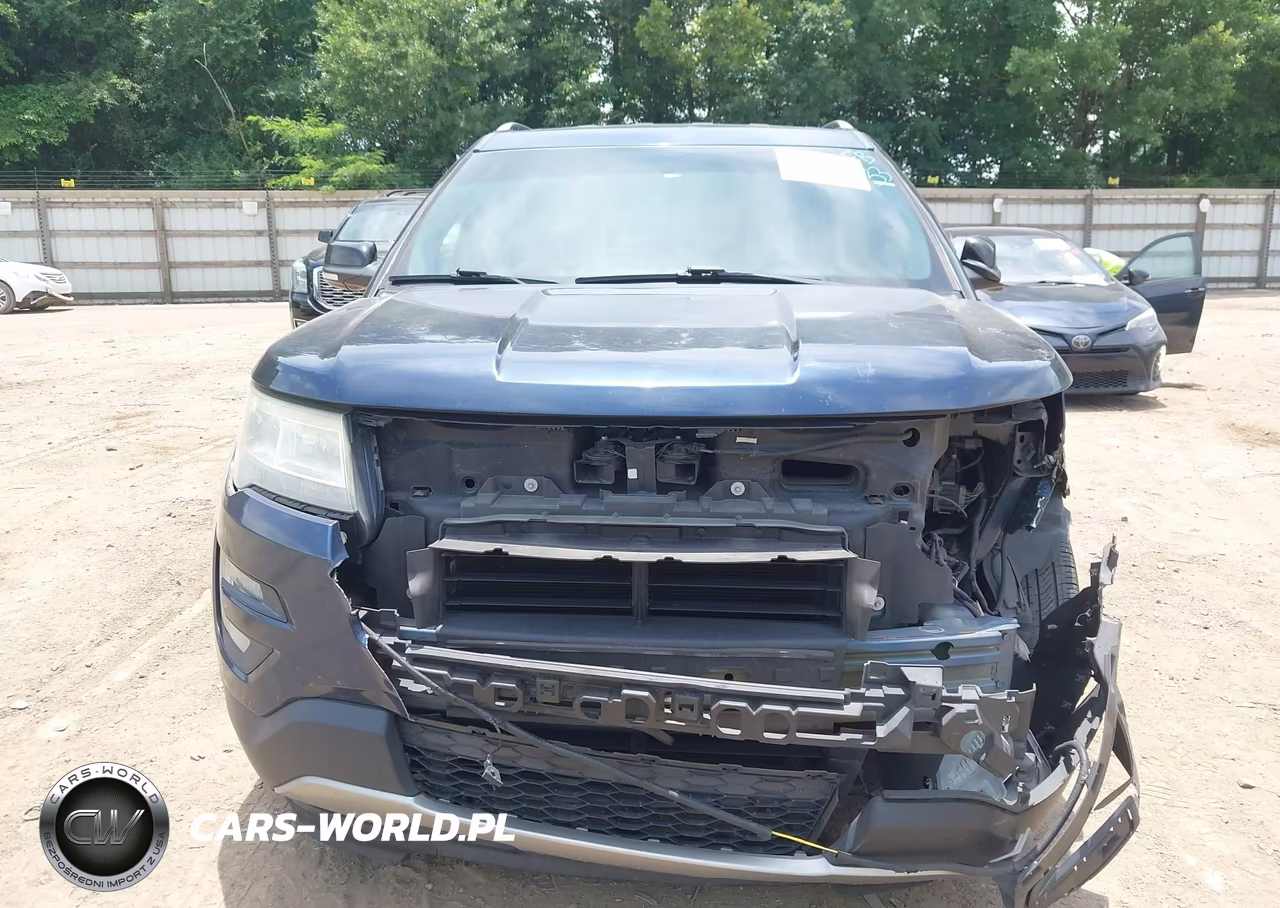 2016 Ford Explorer Xlt VIN:1FM5K7D82GGC42536 - 6
