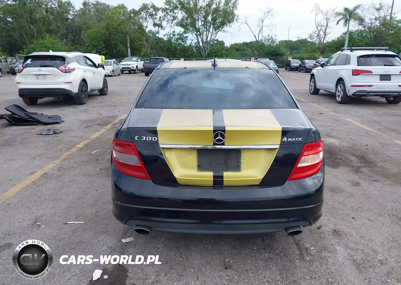 2011 Mercedes-Benz C 300 Sport 4Matic VIN:WDDGF8BB6BR133103 - 16