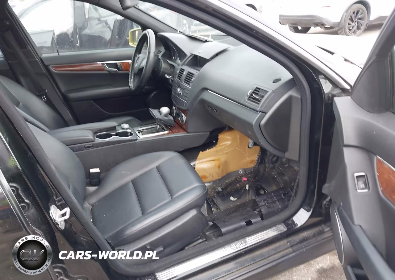 2011 Mercedes-Benz C 300 Sport 4Matic VIN:WDDGF8BB6BR133103 - 5