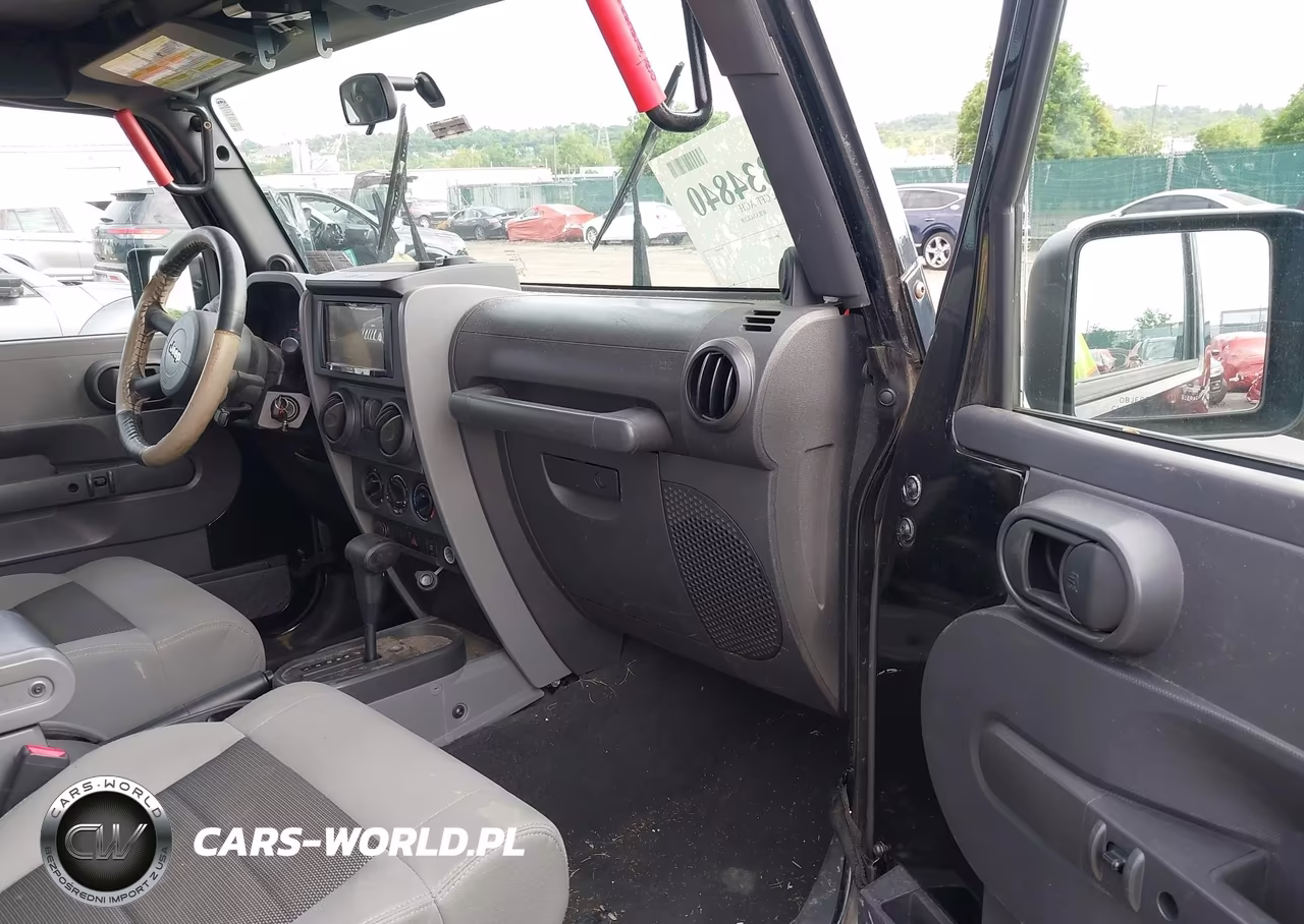 2008 Jeep Wrangler X VIN:1J4FA241X8L547593 - 5