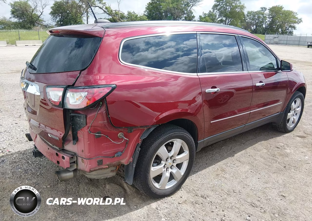 2017 Chevrolet Traverse Premier VIN:1GNKVJKD8HJ315478 - 4