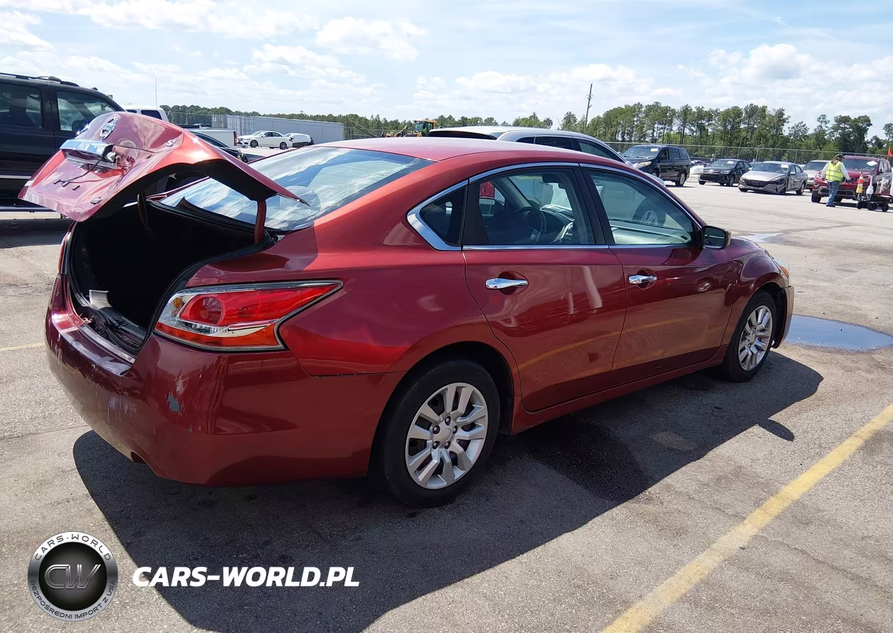 2013 Nissan Altima 2.5 S VIN:1N4AL3APXDC270758 - 4