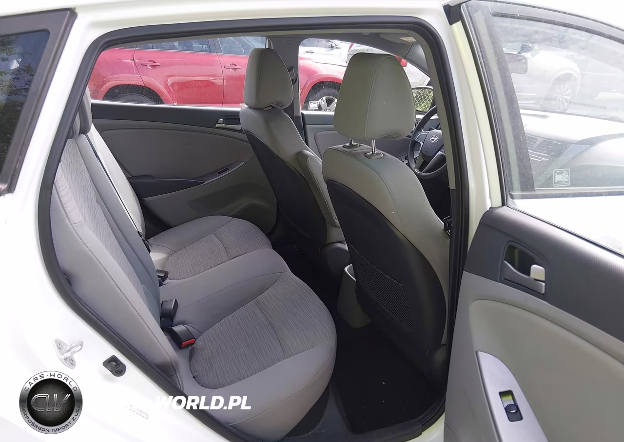 2016 Hyundai Accent Se VIN:KMHCT5AE1GU262894 - 8