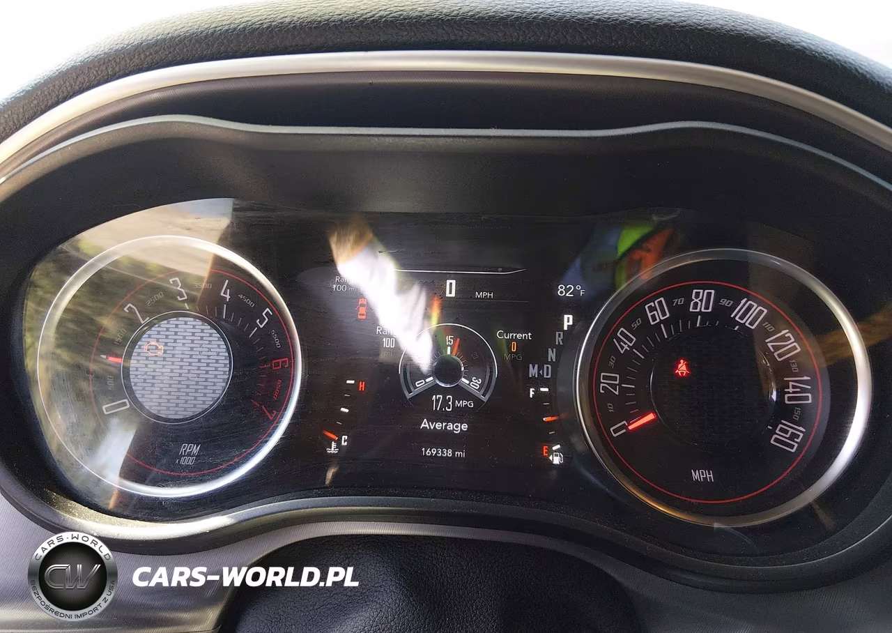 2019 Dodge Challenger R-T VIN:2C3CDZBT3KH573832 - 7