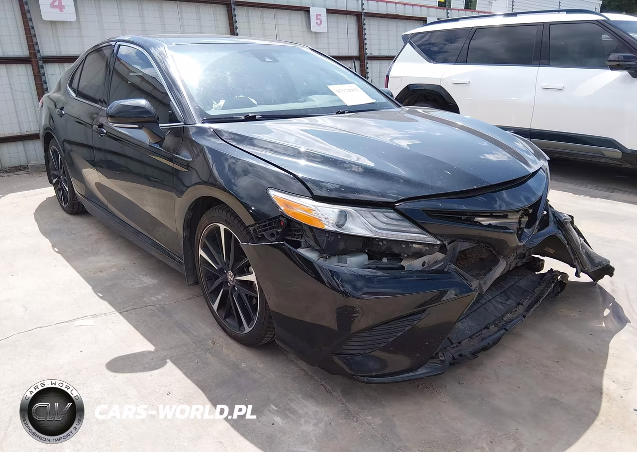 2020 Toyota Camry Xse
