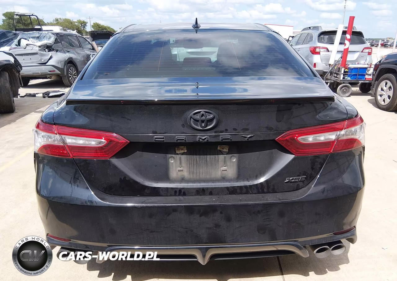2020 Toyota Camry Xse VIN:4T1K61AK6LU952698 - 17