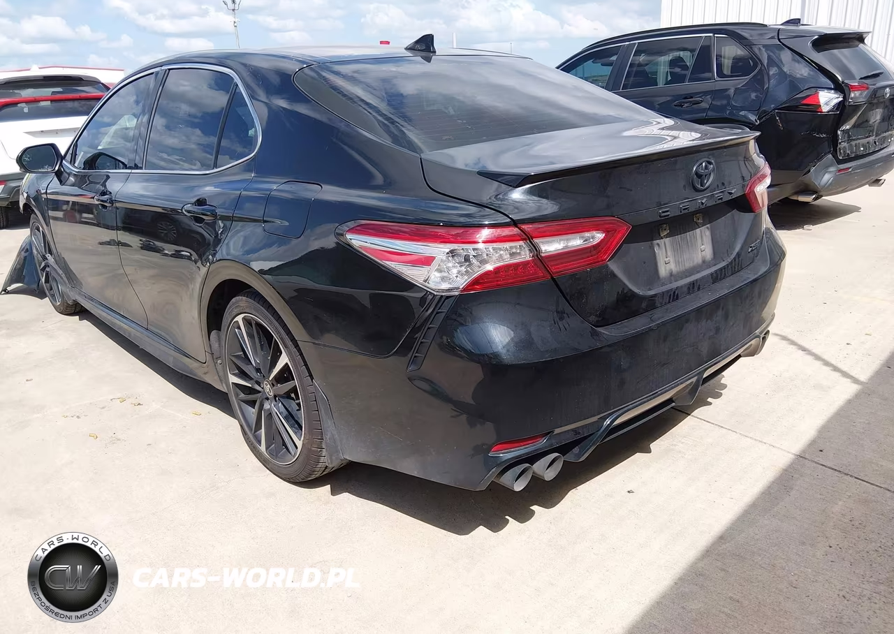 2020 Toyota Camry Xse VIN:4T1K61AK6LU952698 - 3