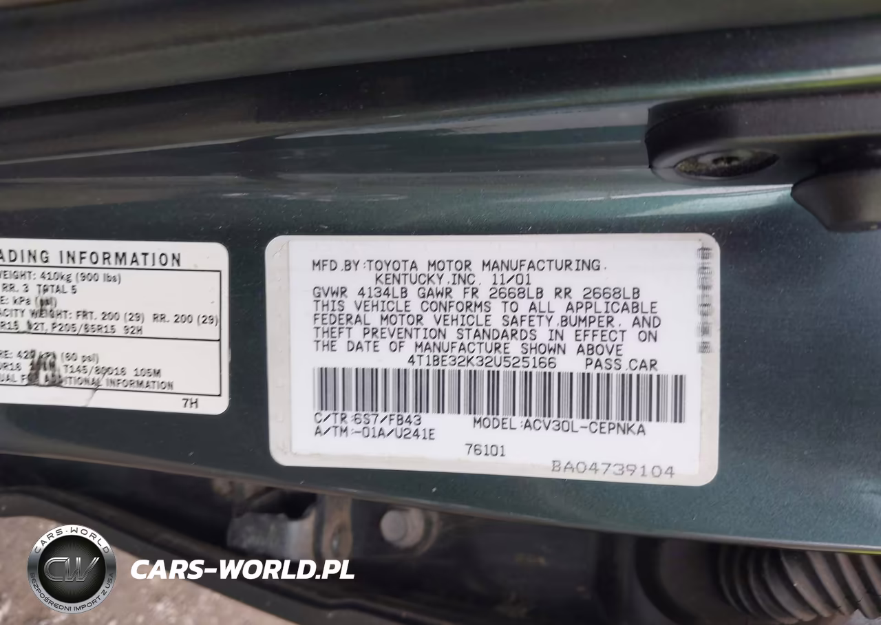 2002 Toyota Camry Le VIN:4T1BE32K32U525166 - 9