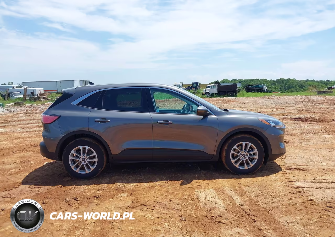 2021 Ford Escape Se VIN:1FMCU0G65MUA33498 - 13